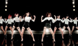 女孩子跳舞视频,捕捉女孩舞蹈风采瞬间